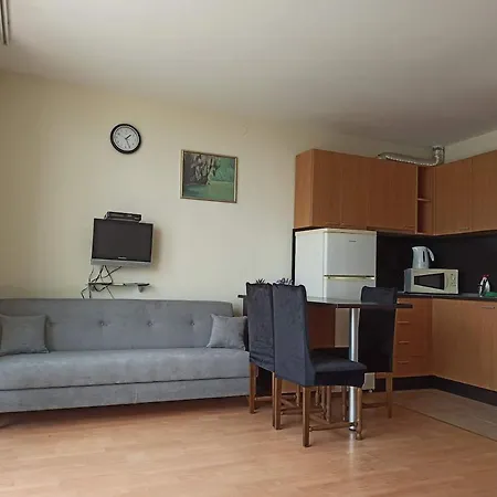 Rose An With The View At The Sea, Svieti Vlas, Bulgaria Apartment *
