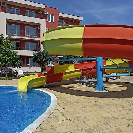 Apartment Rose An With The View At The Sea, Svieti Vlas, Bulgaria *